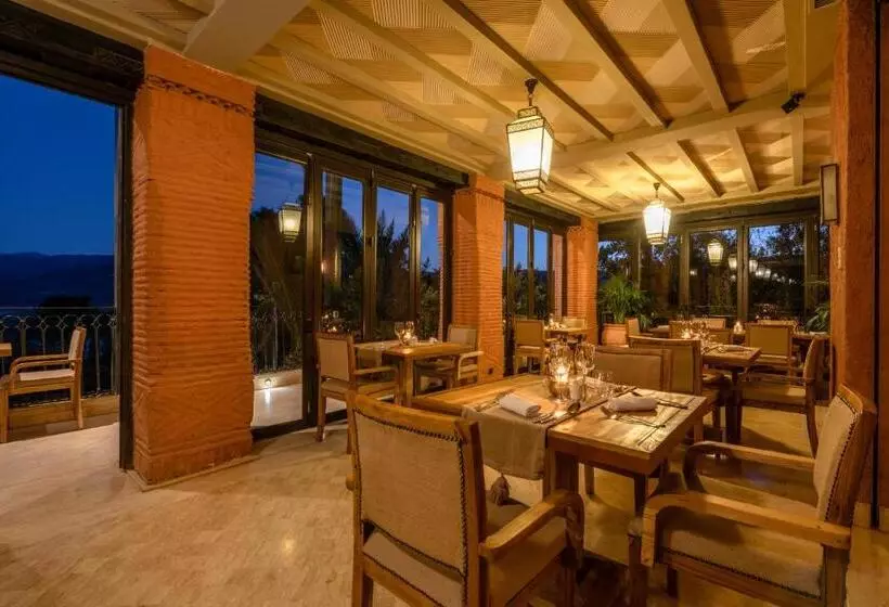 בית מלון כפרי Widiane Resort