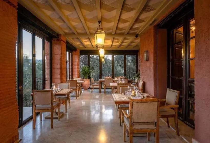 בית מלון כפרי Widiane Resort