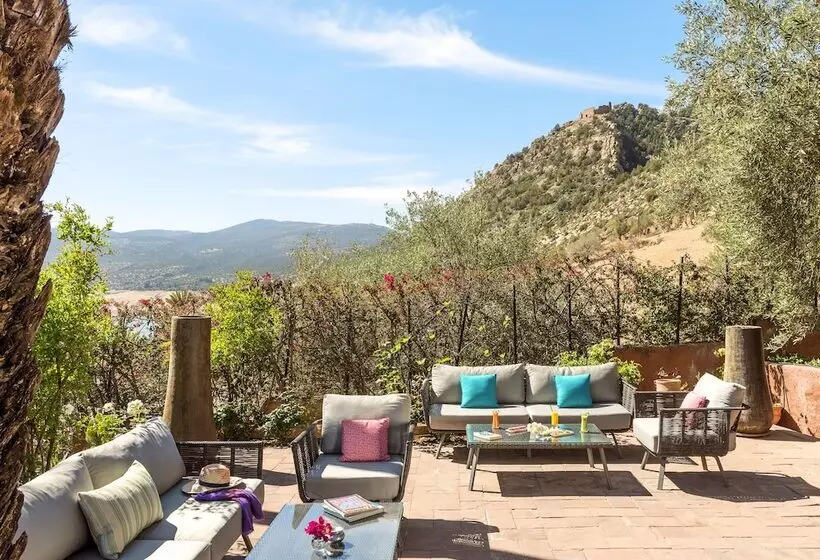 בית מלון כפרי Widiane Resort