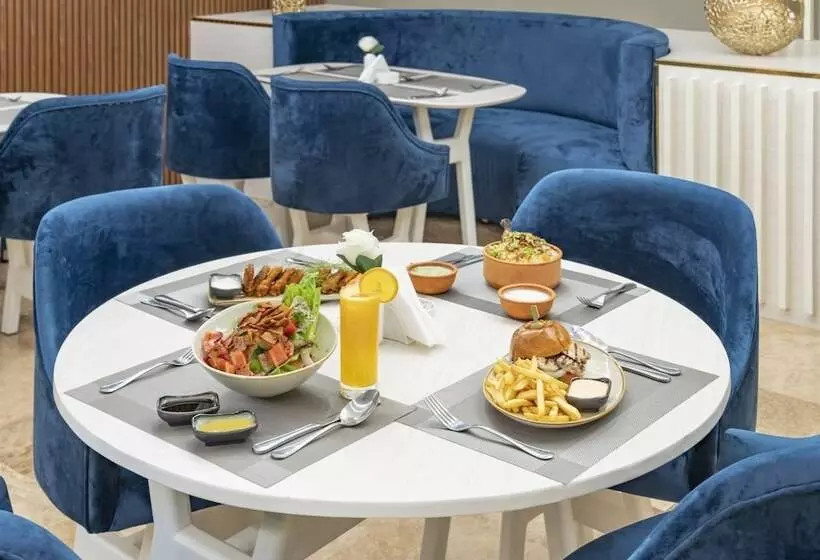 Citadines Al Ghubrah Muscat