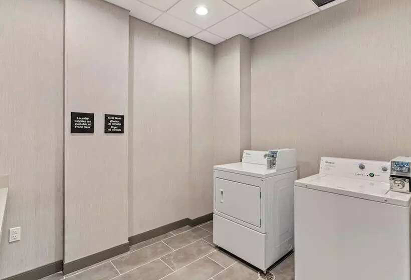 ホテル Hampton Inn Colorado Springs Northeast