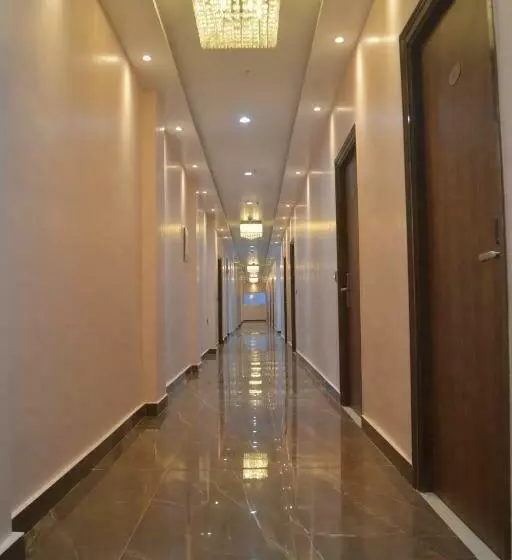 Maharaja Hotel & Banquet