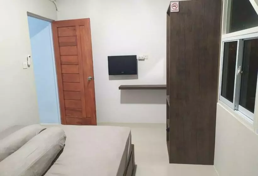 پانسیون Rooms At Josapa Guest House