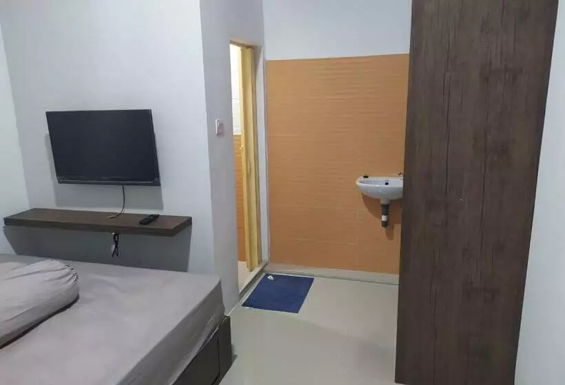 پانسیون Rooms At Josapa Guest House