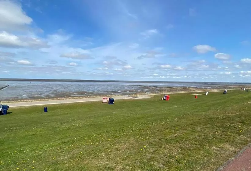 Majatalo Großes Doppelzimmer Mit Eigenem Bad Und Kühlschrank, Frisch Saniert