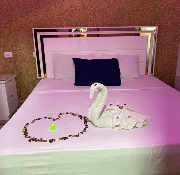 New Abdeen Palace Hostel