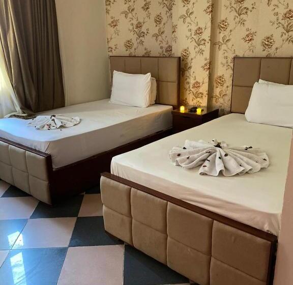 New Abdeen Palace Hostel