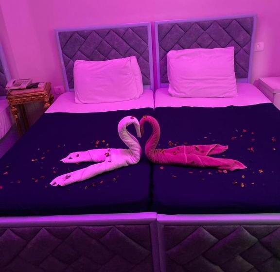 New Abdeen Palace Hostel