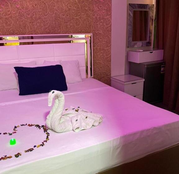 New Abdeen Palace Hostel