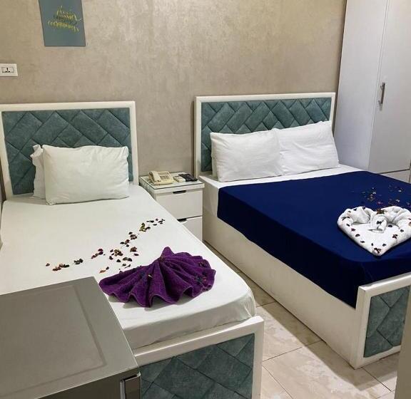 New Abdeen Palace Hostel