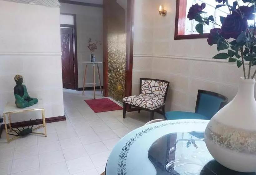 تختخواب و صبحانه Happy Ours Guesthouse