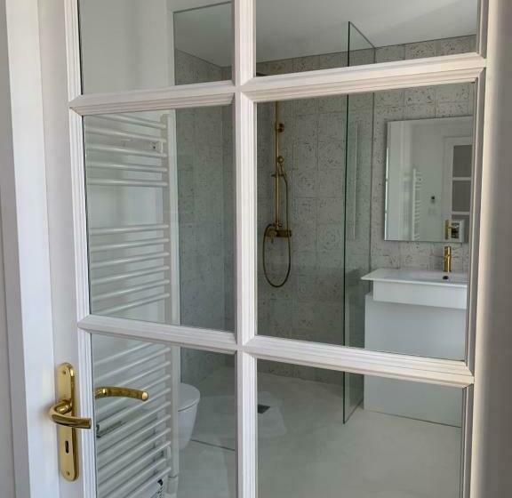 민박 La Rose Du Cèdre