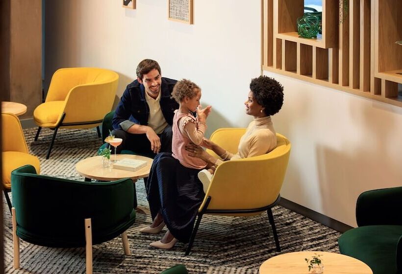 فندق Holiday Inn Manchester Airport T2, An Ihg