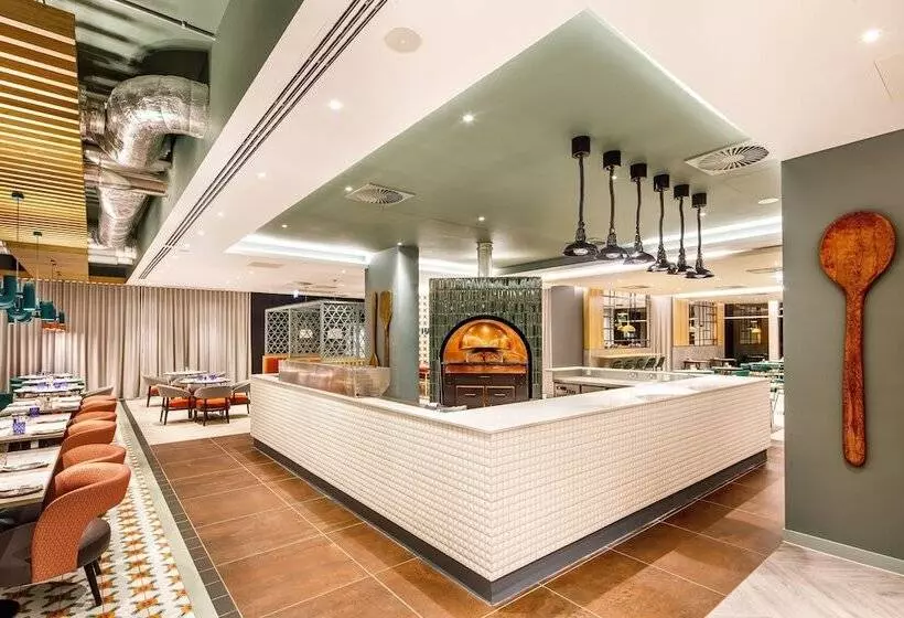 Hotelli Holiday Inn Manchester Airport T2, An Ihg