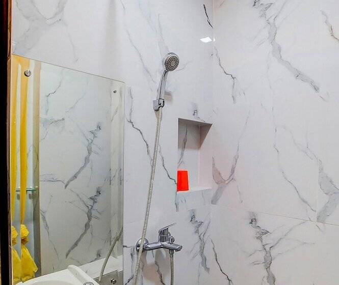 בית מלון כפרי Oyo Homes 91114 Desa Wisata Bangunharja