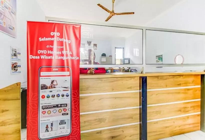 Hotelli Oyo Homes 91114 Desa Wisata Bangunharja