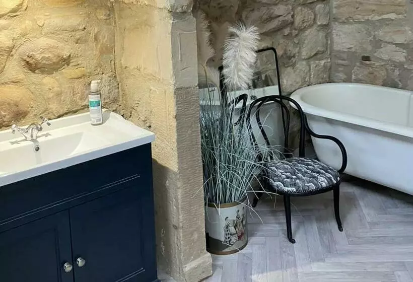 ユースホステル Bird In Bush Elsdon