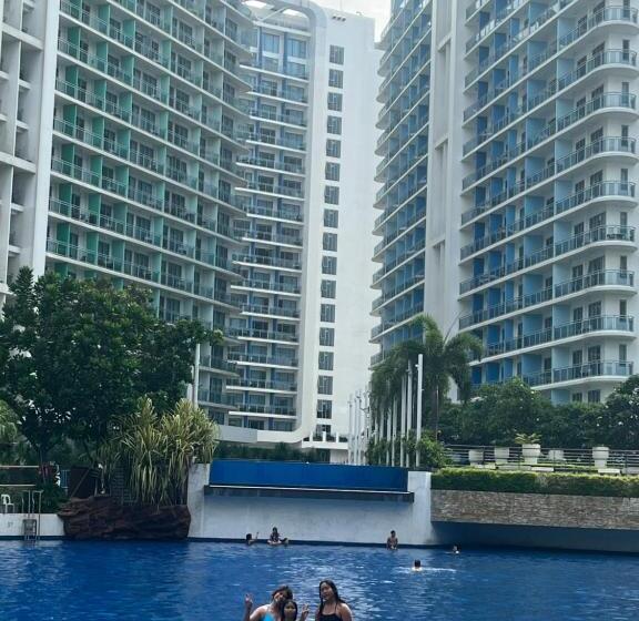 Azure Urban Residences