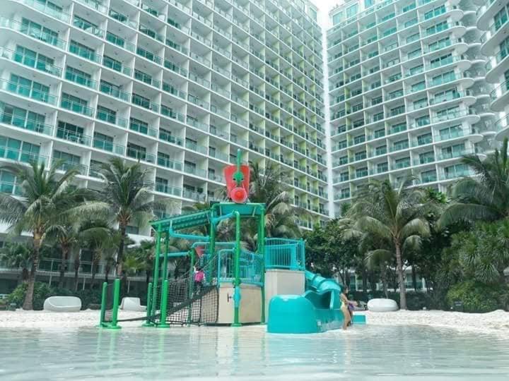 Azure Urban Residences