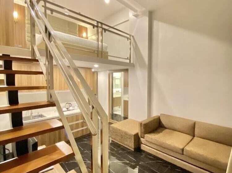 El Vistra Hotel Angeles