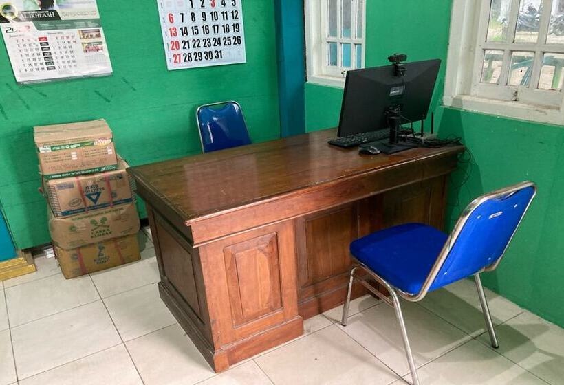 호텔 Oyo Homes 91136 Desa Wisata Dalegan