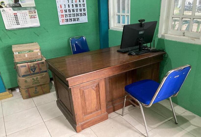 호텔 Oyo Homes 91136 Desa Wisata Dalegan