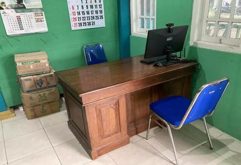 Hotelli Oyo Homes 91136 Desa Wisata Dalegan