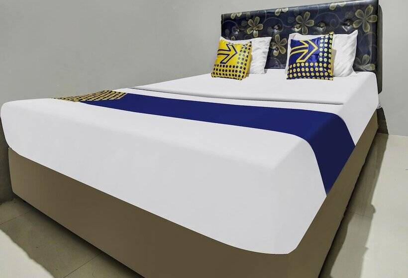 Hotel Oyo Homes 91153 Desa Wisata Kawasen