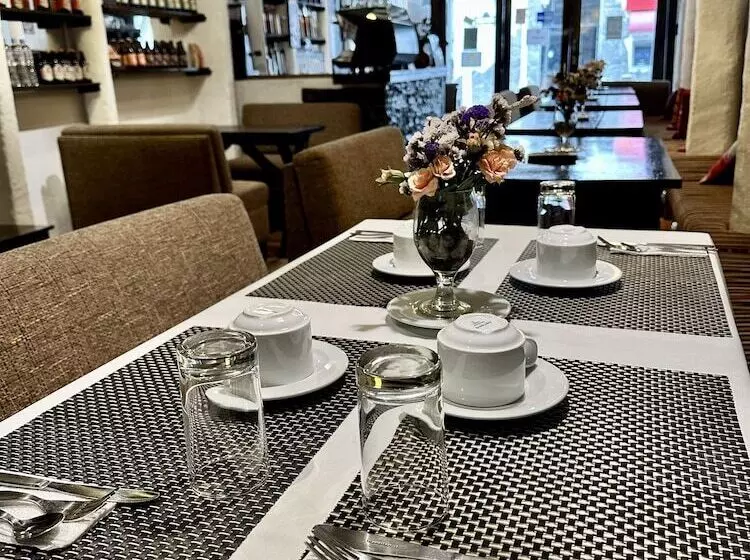 ホテル Sacred Stone Boutique