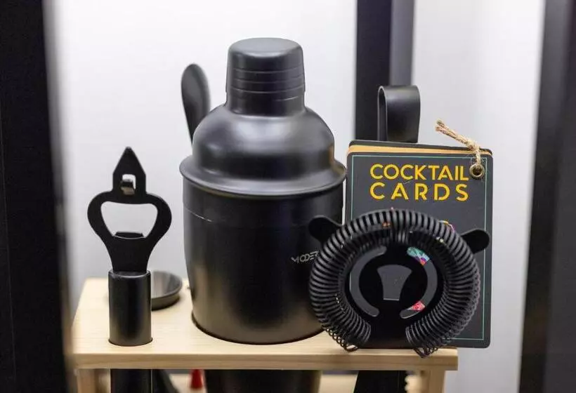 Snowshoe Ski In & Ski Out At Silvercreek Resort   Family Friendly, Jacuzzi, Hot Tub, Mountain Views