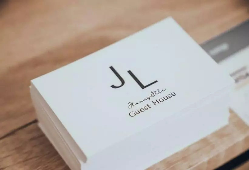 ベッドアンドブレックファースト Jl Guest House