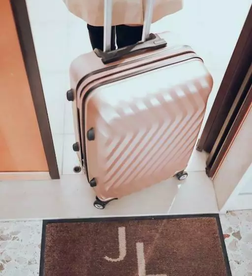 ベッドアンドブレックファースト Jl Guest House