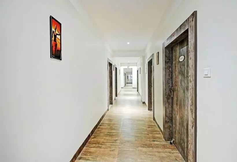 هتل Treebo Sidhartha Elite