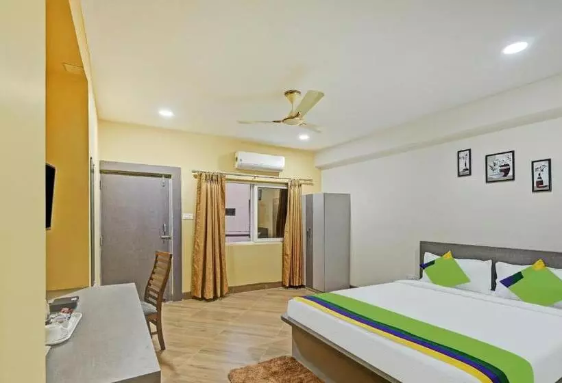 هتل Treebo Sidhartha Elite