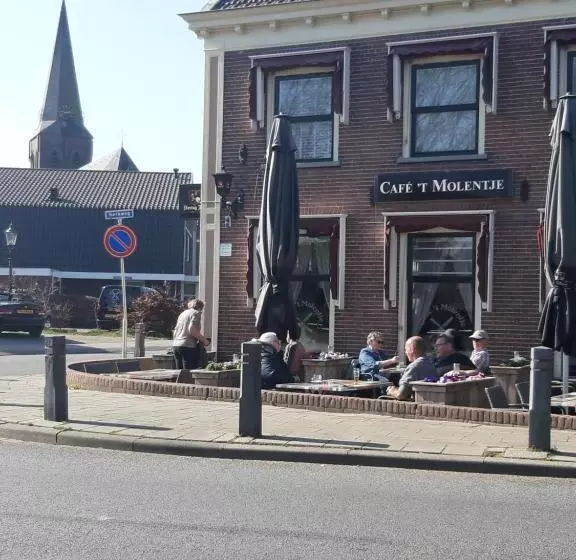 Bed and Breakfast Bb De Hinker