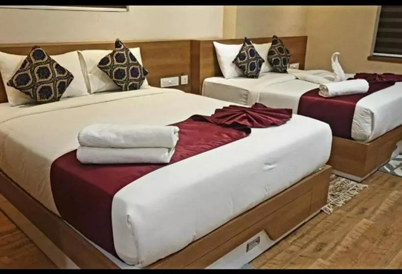 Hotelli Medley Regency