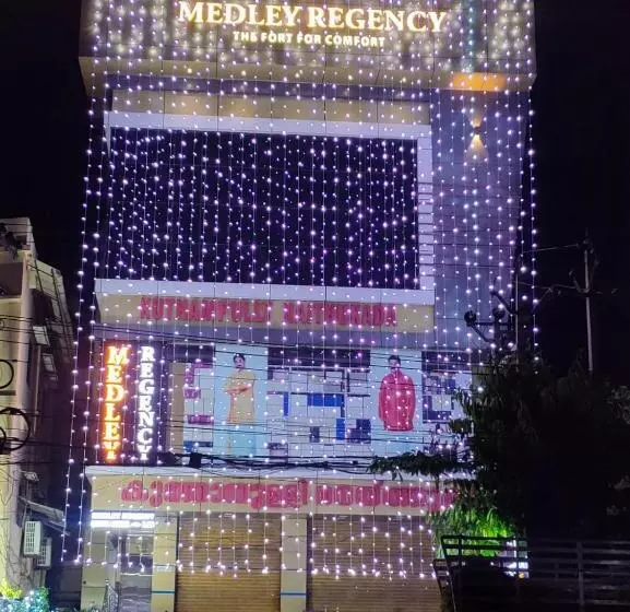 Hotelli Medley Regency