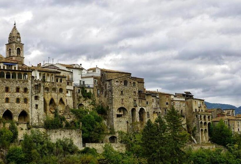 Pensjonat Affittacamere Arco Antico