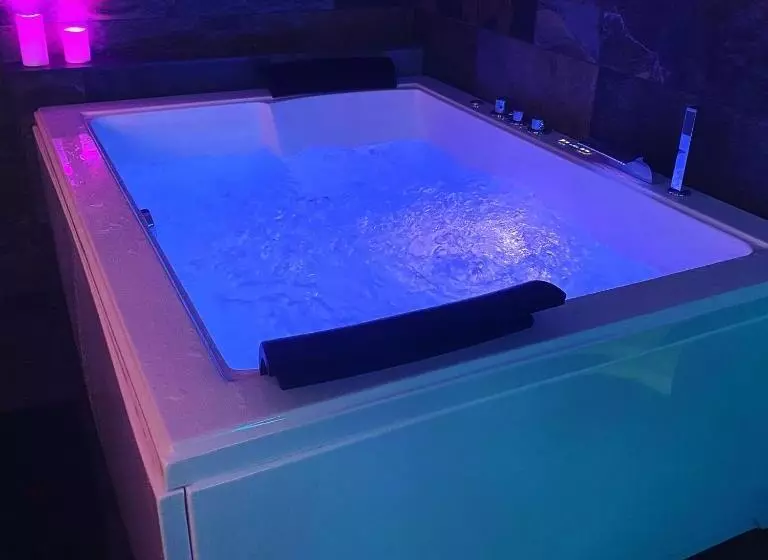 ペンション Les Hauts De Saint Jean   Hds Suite