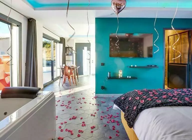 ペンション Les Hauts De Saint Jean   Hds Suite