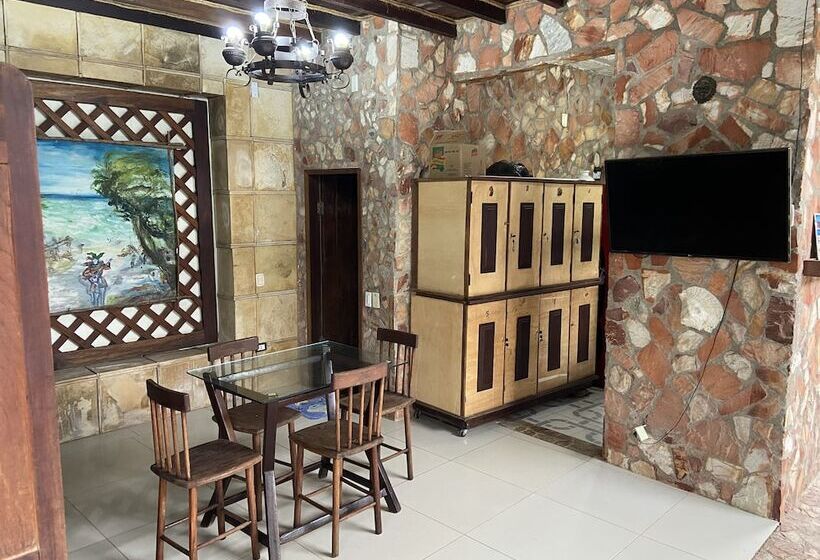 پانسیون Pousada Da Praça