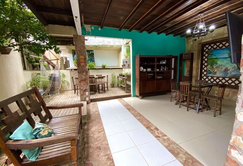 پانسیون Pousada Da Praça