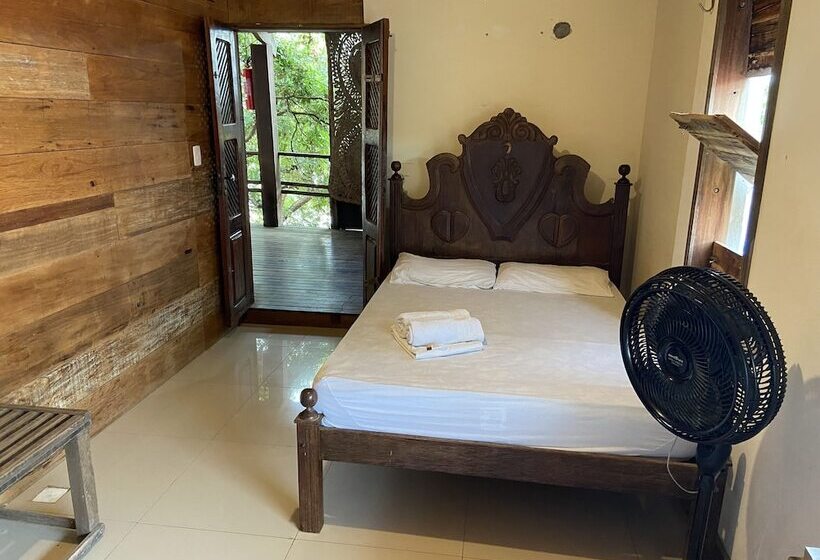 پانسیون Pousada Da Praça