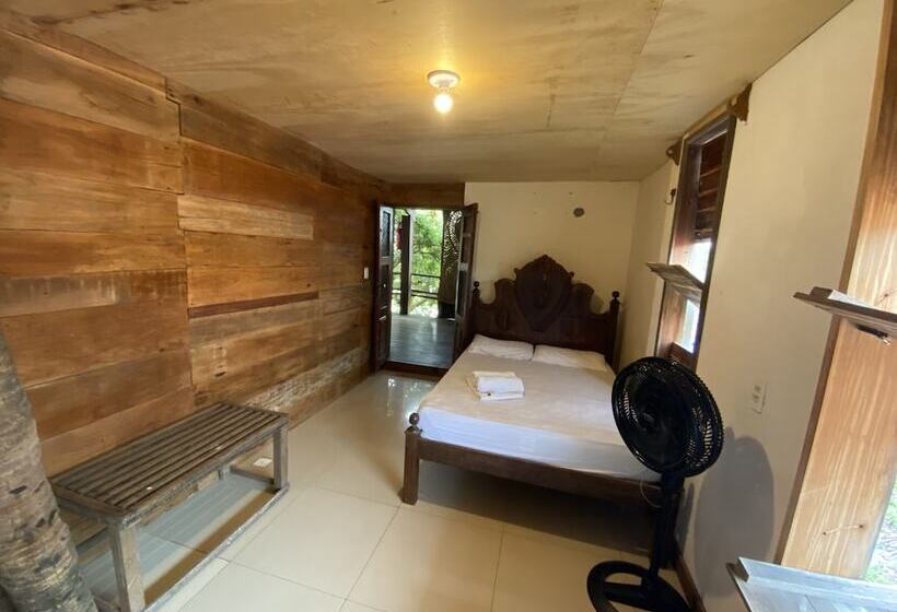 پانسیون Pousada Da Praça