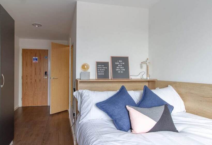 הוסטל Modern Ensuite Rooms   Sheffield   Campus Accommodation