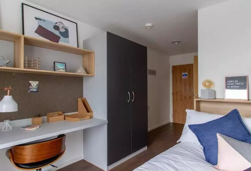 Retkeilymaja Modern Ensuite Rooms   Sheffield   Campus Accommodation