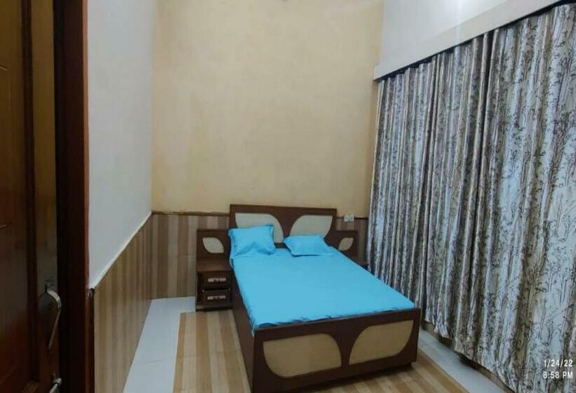 Hotel Oyo 86117 Saini Resort And