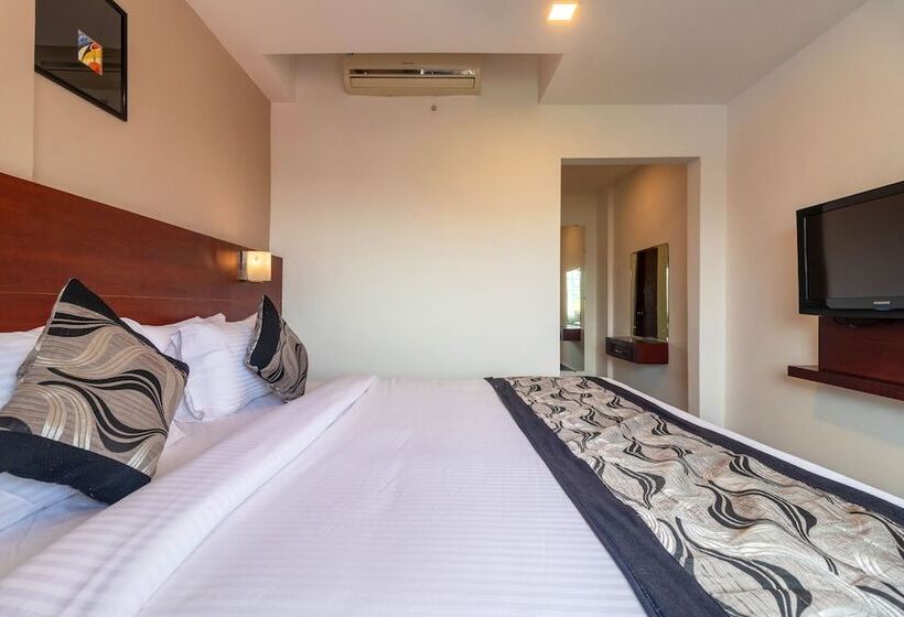 Zip By Spree Hotels Mangala Towers Thrissur