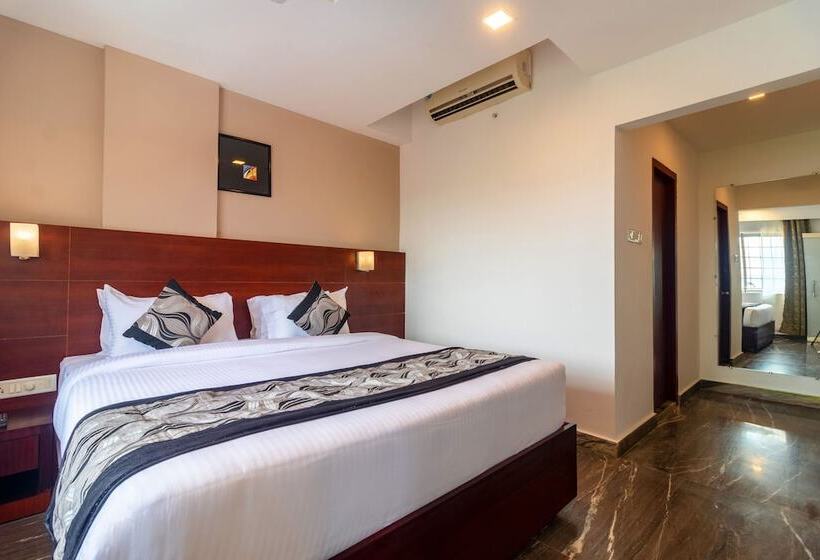 Zip By Spree Hotels Mangala Towers Thrissur