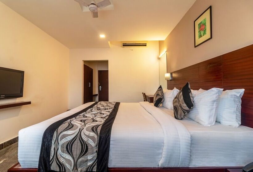 Zip By Spree Hotels Mangala Towers Thrissur